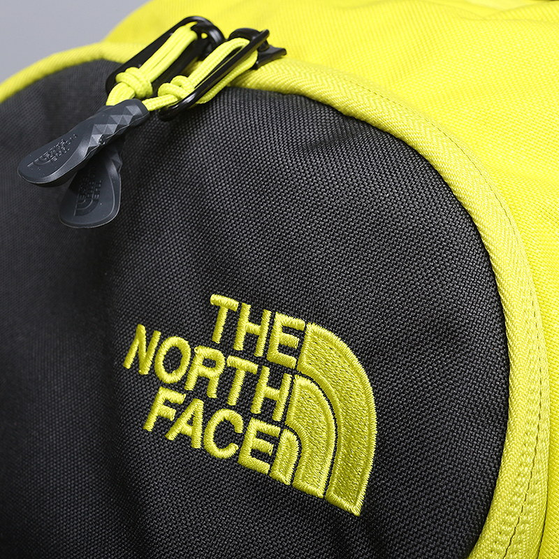  черный рюкзак The North Face Vault 27L T0CHJ0Q1T - цена, описание, фото 2